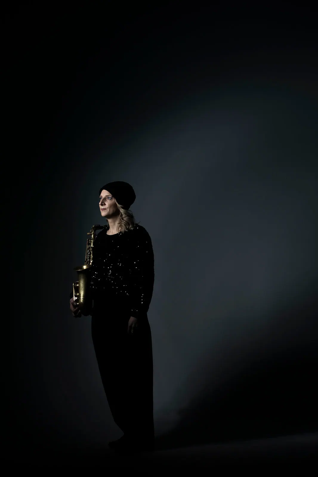 Alexandra Lehmler mit Saxophon